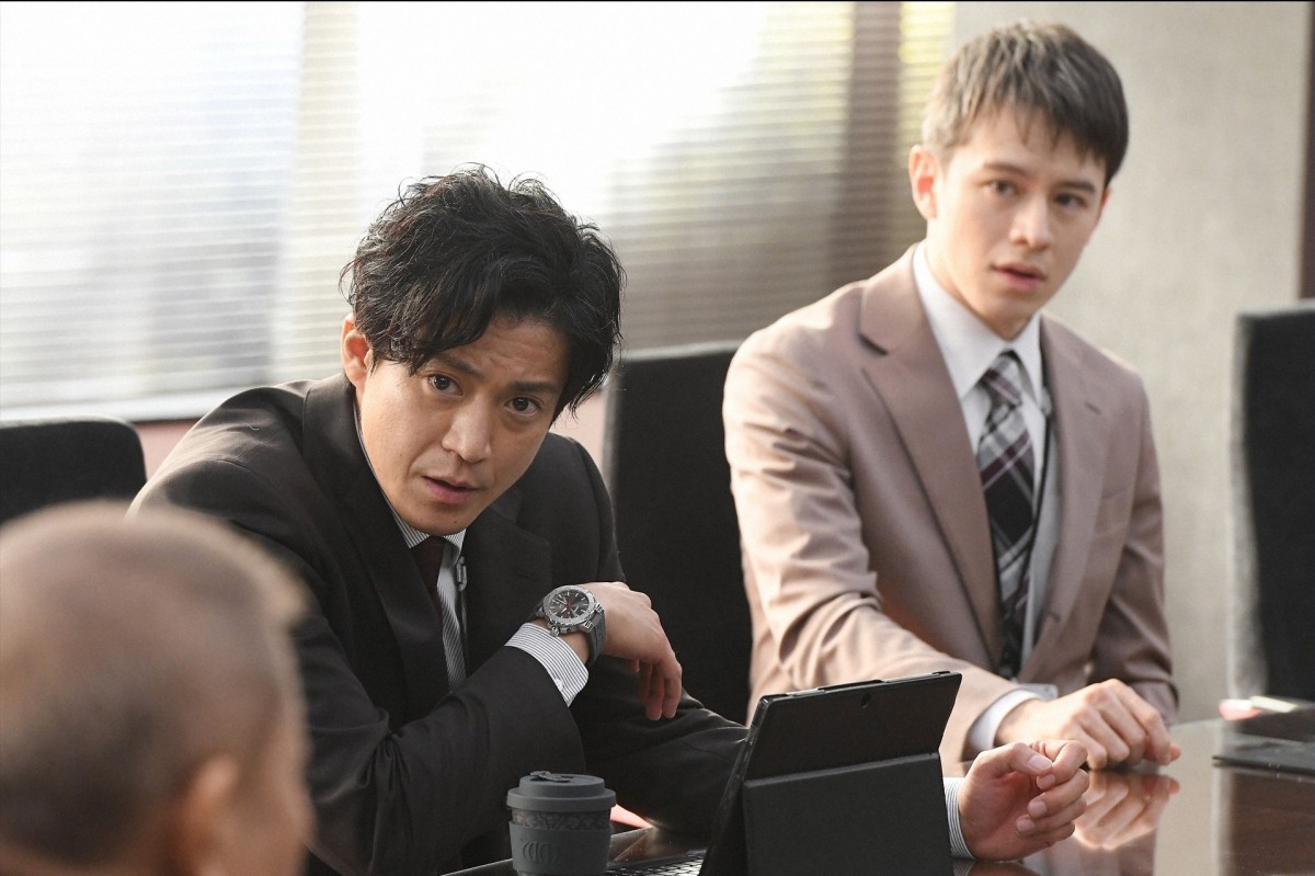 『日本沈没』初回　“田所博士”香川照之の存在感と怪演をネット称賛「クセがすごい」