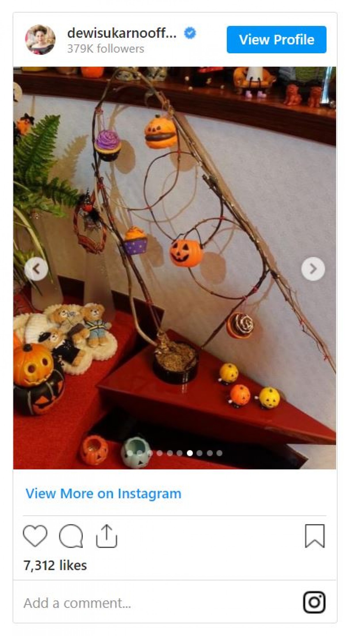 デヴィ夫人、“ハロウィン”モード全開の豪邸に反響「スケールが違う」「すごい」