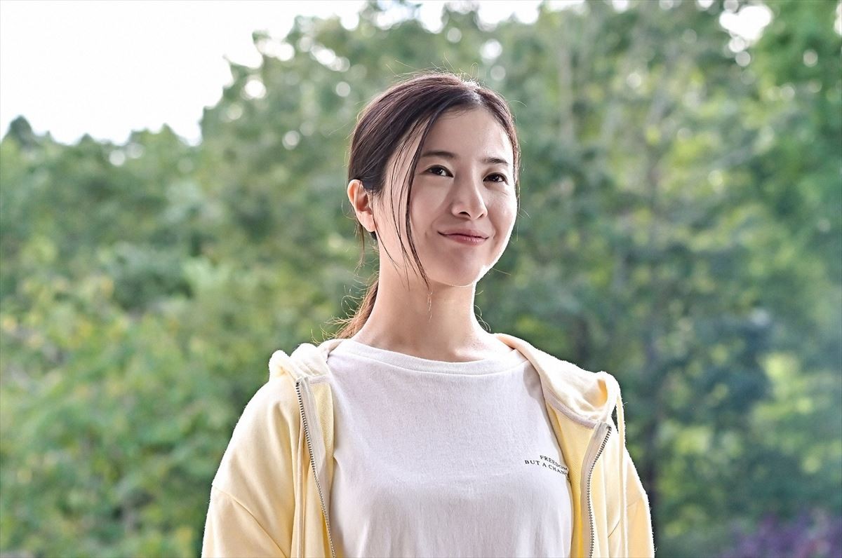 『最愛』第2話　“梨央”吉高由里子、衝撃的な真実を知ることに