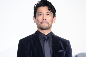 内野聖陽、映画『きのう何食べた？』初日舞台あいさつに登場