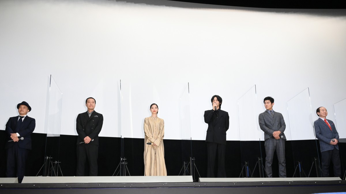 松坂桃李「足がガクガクしました」　『孤狼の血』役所広司のバトン引き継ぎ緊張