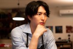 映画『ずっと独身でいるつもり？』に出演する稲葉友