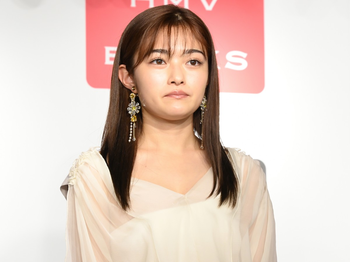 井上咲楽「解散する気分」　脱“太眉”の心境明かす