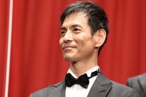 映画『マスカレード・ナイト』完成披露試写会に登場した沢村一樹