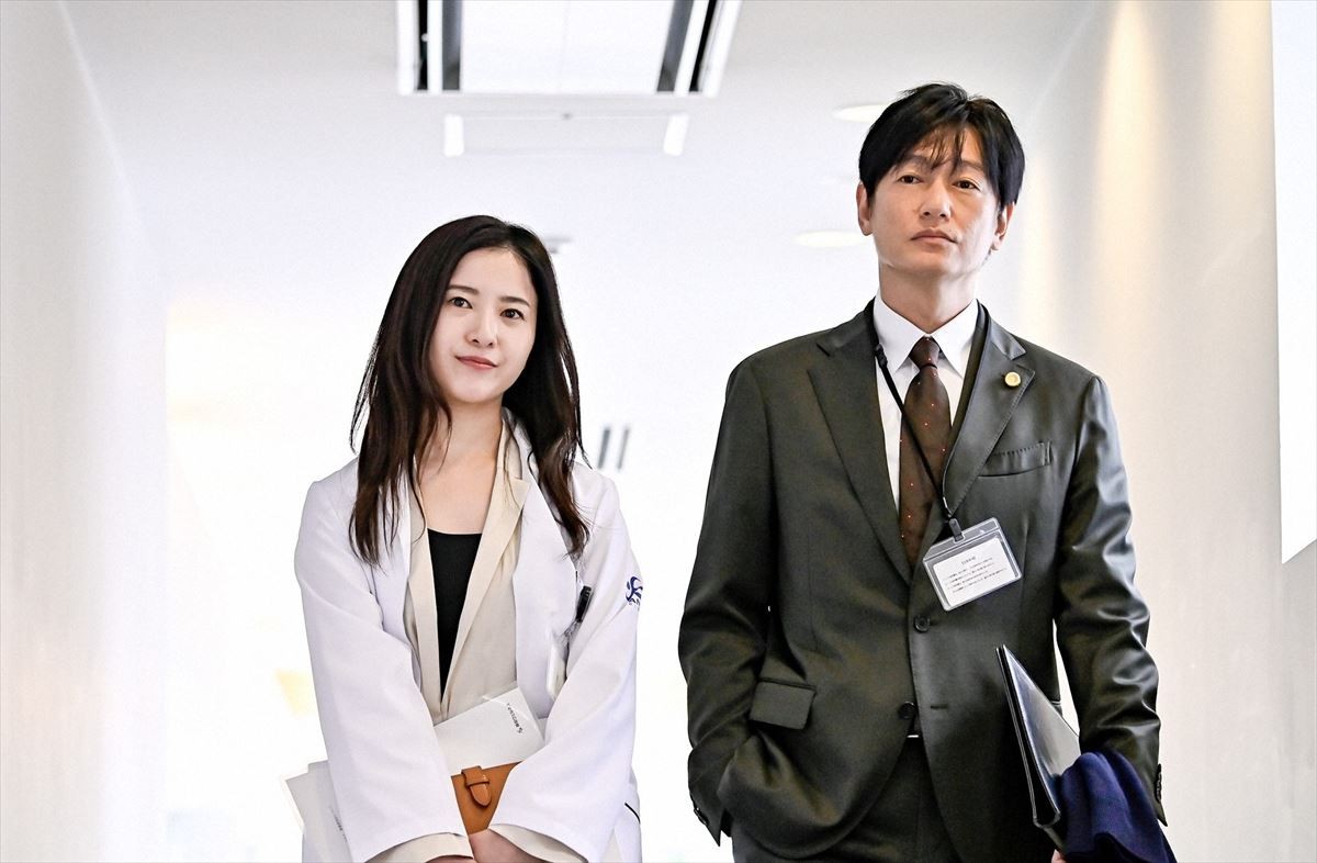『最愛』第3話　“梨央”吉高由里子、脅迫メールで波乱の事業説明会