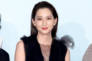 映画『DUNE／デューン 砂の惑星』ジャパンプレミアに登場した河北麻友子