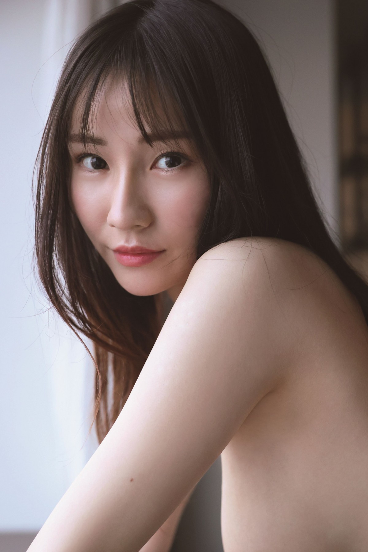 園子温初ハリウッド作品に抜てき　中屋柚香、息を呑む大胆カットも　初のグラビア