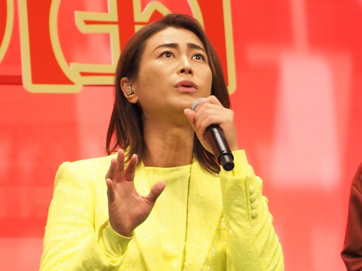天海祐希、氷川きよしの歌唱でノリノリダンスを披露「頼まれてもないのに踊っちゃった！」