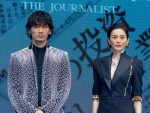 「Netflix Festival Japan 2021」に登場した綾野剛、米倉涼子