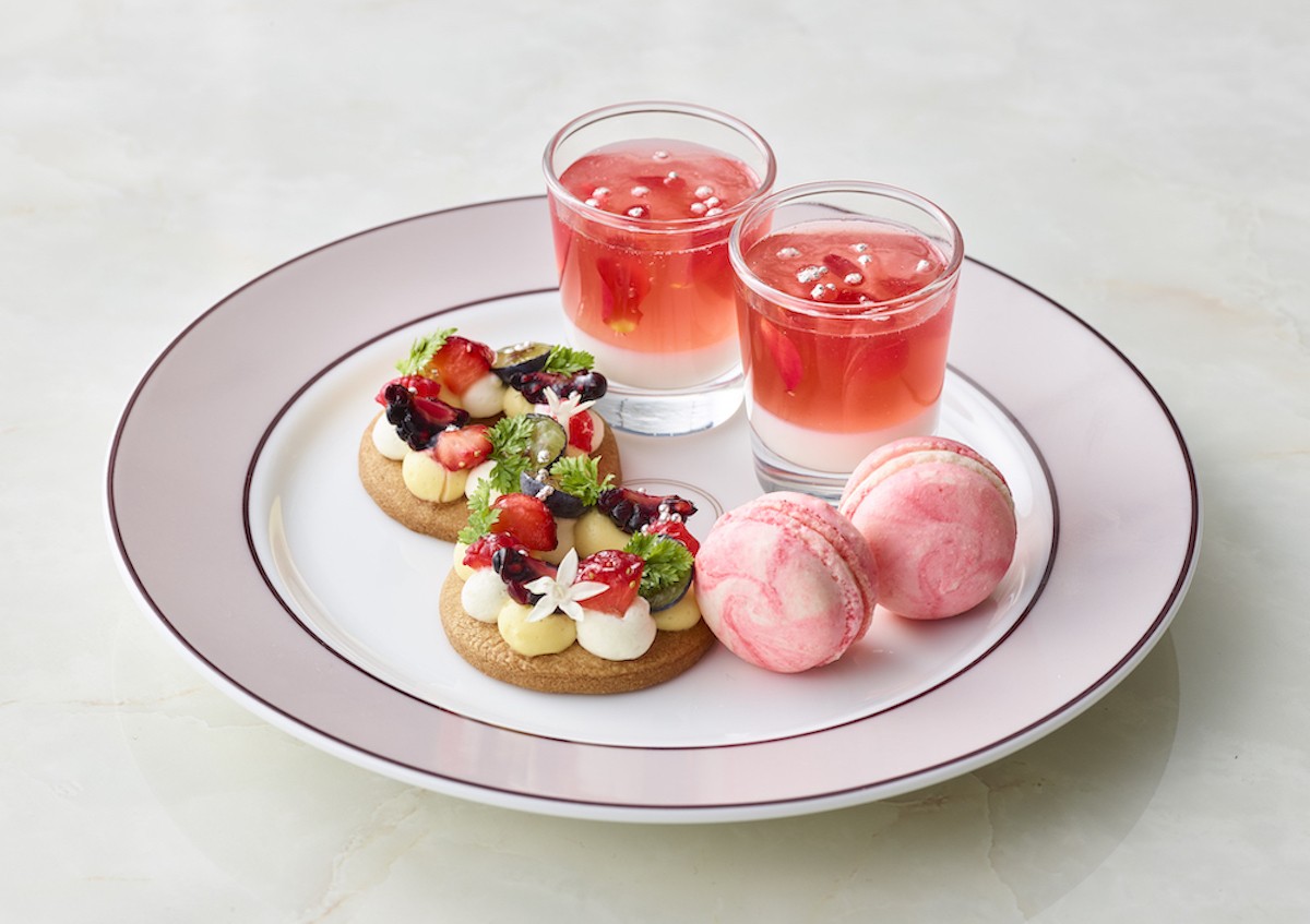 コンセプトカフェ「Her lip to CAFE」