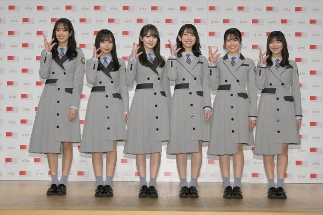 『第72回NHK紅白歌合戦』のリハーサルに出席した日向坂46（左から）佐々木久美、齊藤京子、加藤史帆、金村美玖、丹生明里、河田陽菜