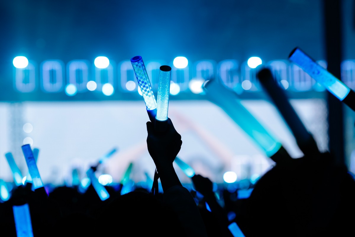 ＜ひなくり2021＞日向坂46、縦横無尽にファン“おひさま”の元へ　笑顔あふれるステージで魅了