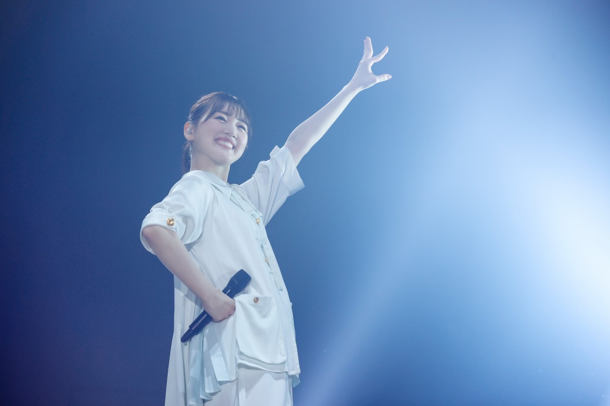 ＜ひなくり2021＞日向坂46、縦横無尽にファン“おひさま”の元へ　笑顔あふれるステージで魅了