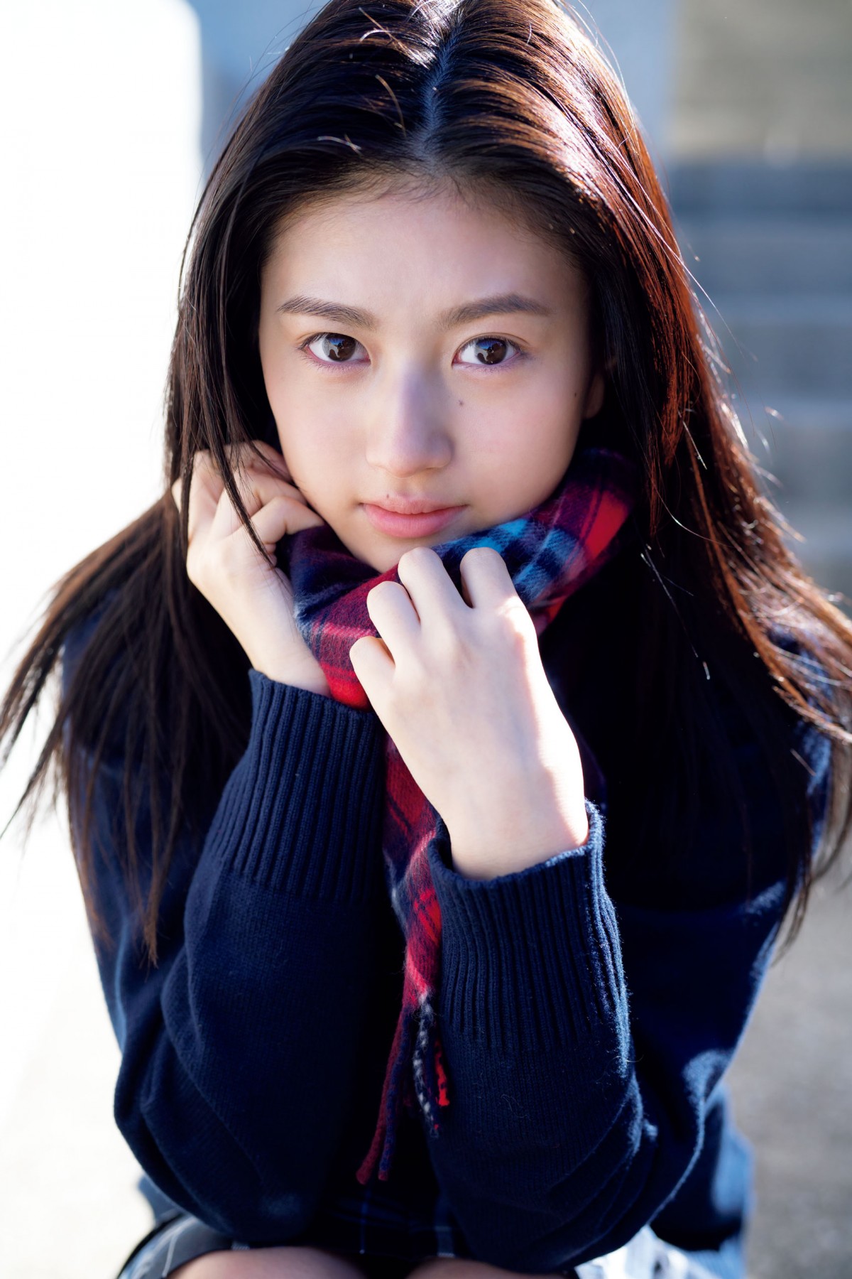 『仮面ライダーリバイス』浅倉唯25歳、透明感あふれるビキニ姿を披露