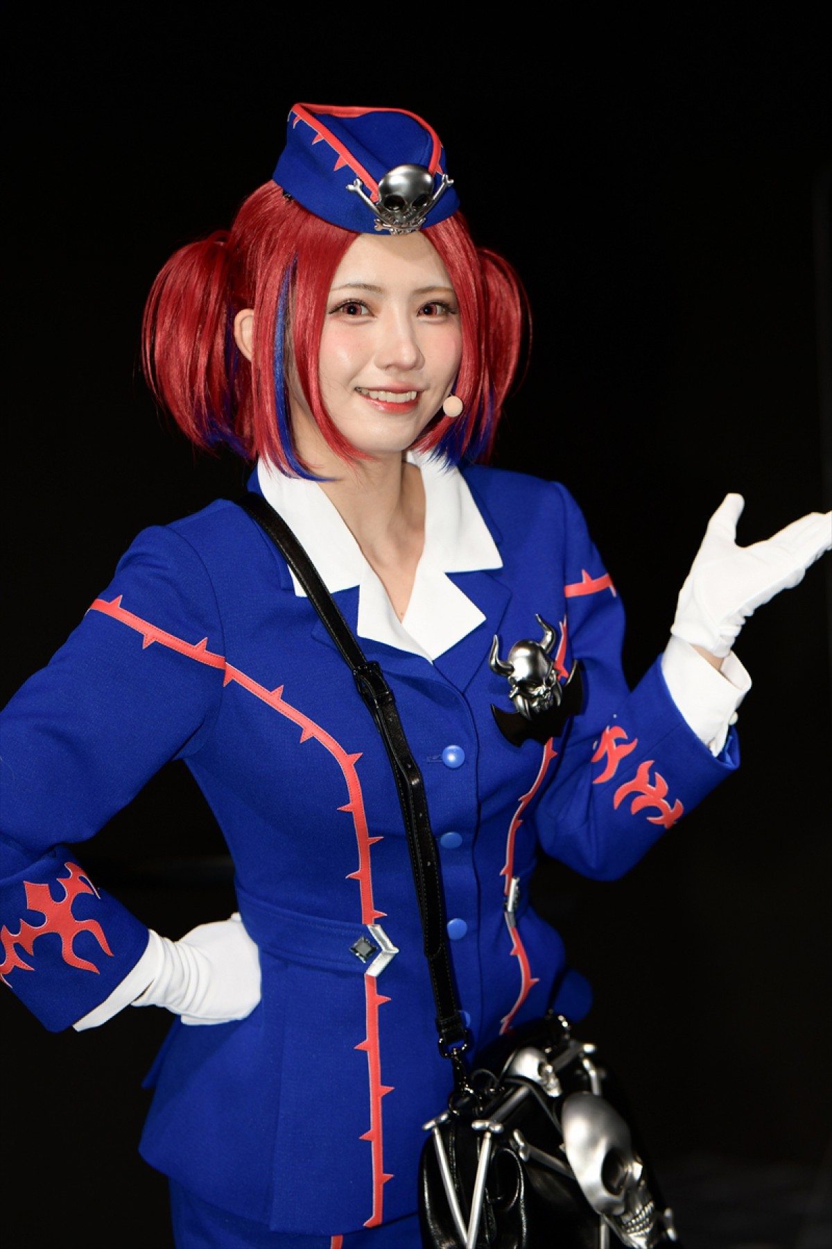 えなこ、キュートな「デスガイド」に　美脚まぶしいコスプレ姿披露