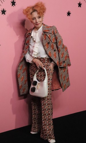 「Gucci Garden Archetypes」展 フォトコールに登場した夏木マリ