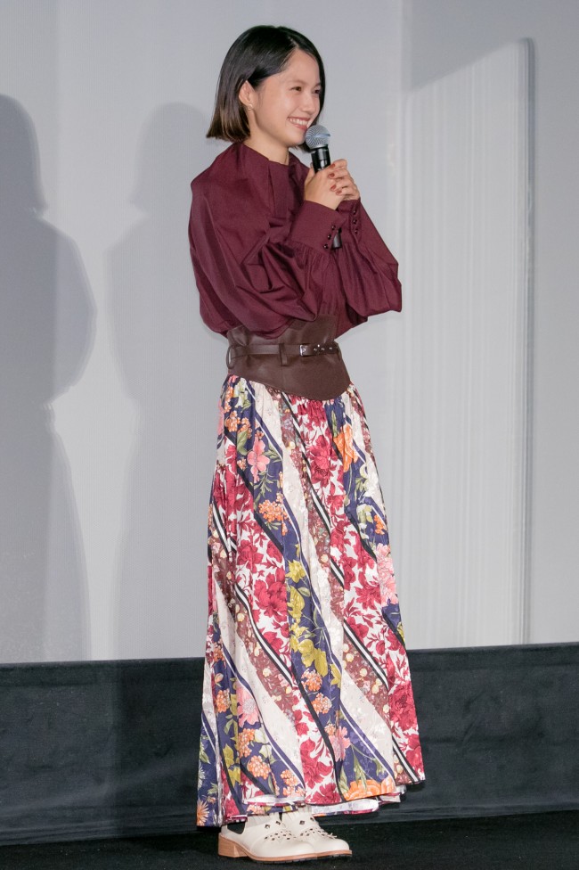 宮崎あおい サプライズ登場 細田守監督びっくり 何年ぶりですか 21年9月11日 写真 クランクイン