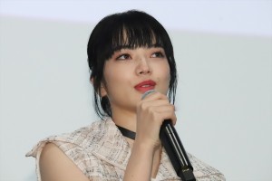 映画『恋する寄生虫』女性限定試写会トークイベントに登場した小松菜奈