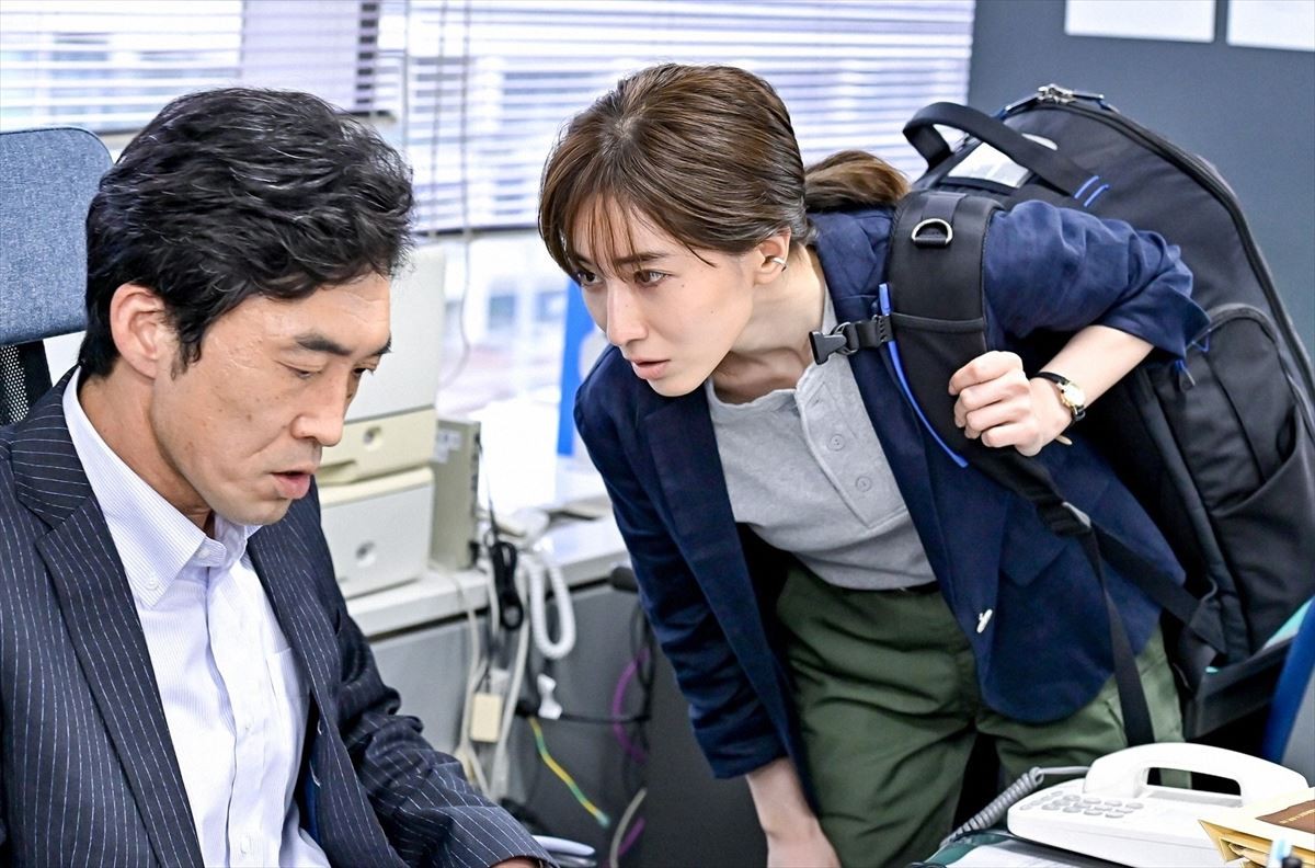 『最愛』第3話　“梨央”吉高由里子、脅迫メールで波乱の事業説明会
