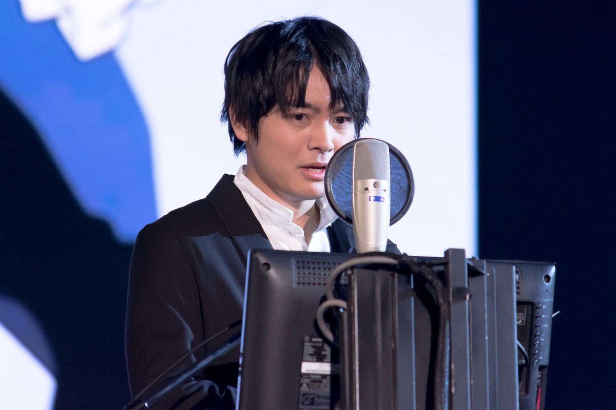 山崎育三郎、美しい歌声でディズニーの世界観を表現「原点を感じられるようなステージに」