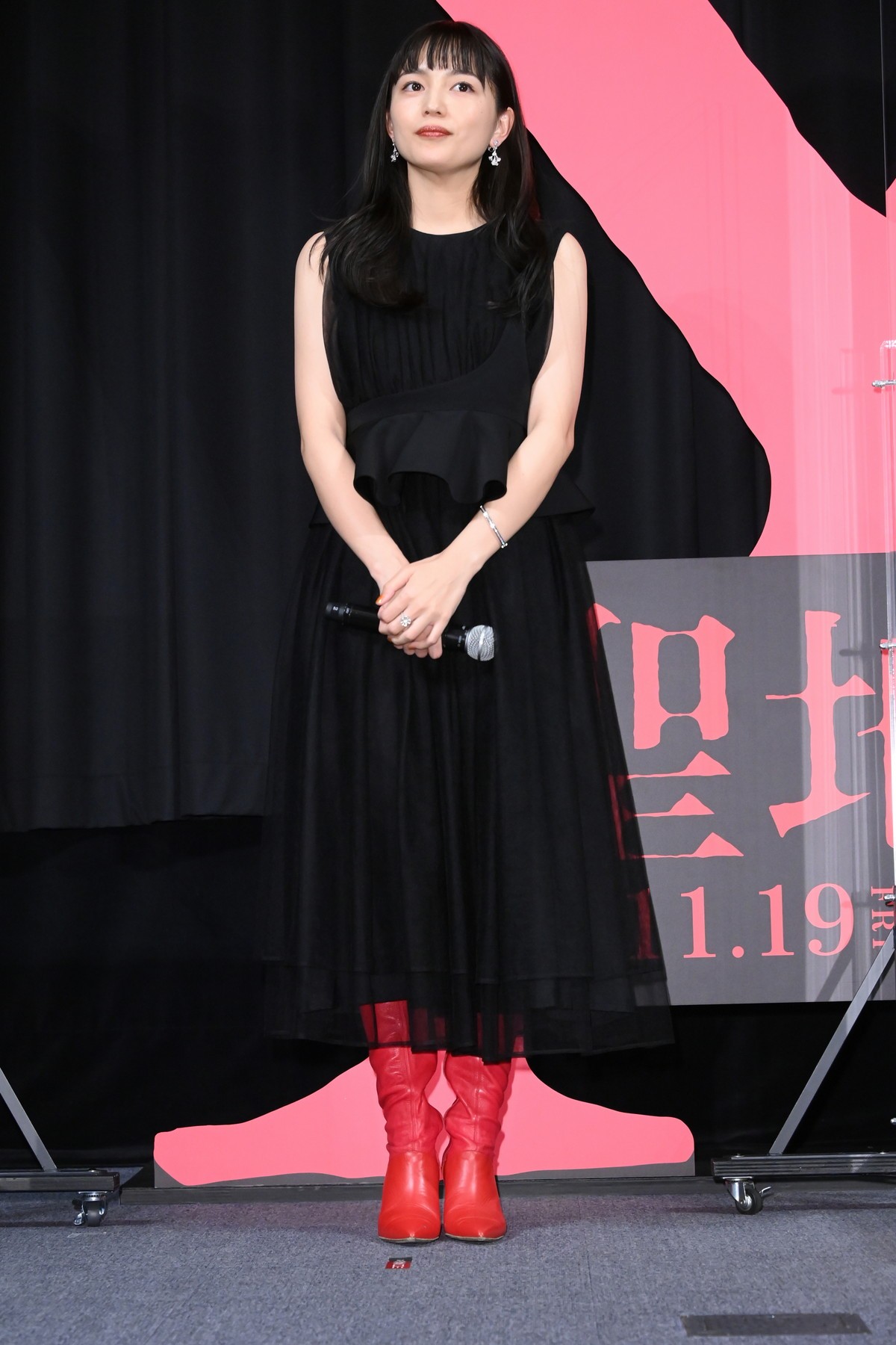 岡田将生、初共演の川口春奈に信頼感「ちゃんと叱ってくれる」