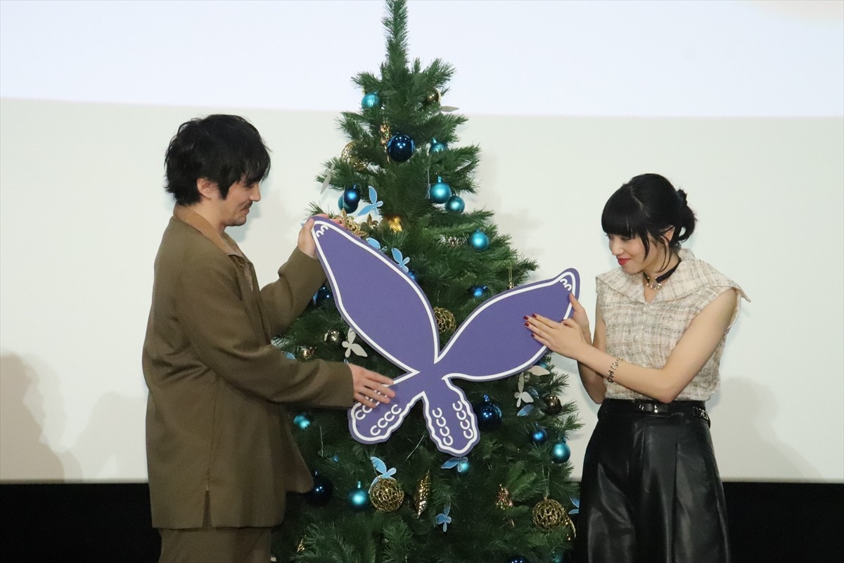 林遣都、小松菜奈との写真撮影に嘆き？「自分が素人みたいに見える」