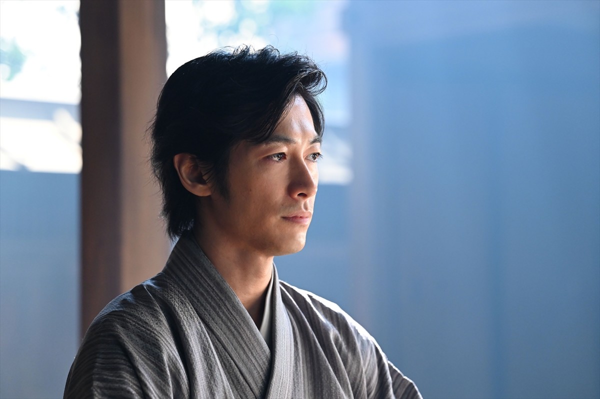 『青天を衝け』“慶喜”草なぎ剛、洋装で久しぶりの登場に反響「とても素敵」