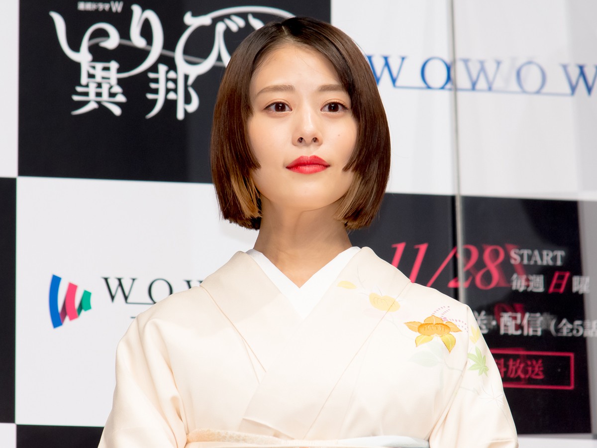 『連続ドラマW いりびと‐異邦人‐』完成報告会見に登場した高畑充希