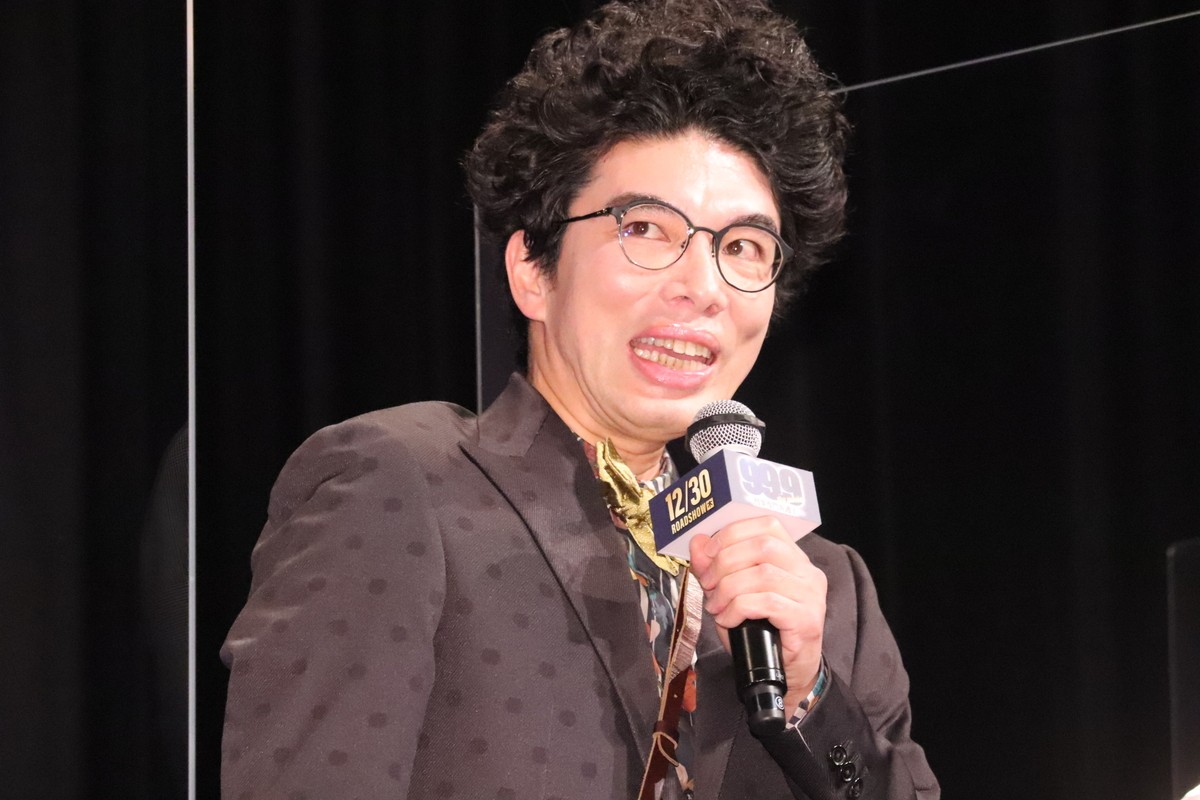 松本潤、“おじさん”自覚　後輩・道枝駿佑との年齢差に「倍だぜ」
