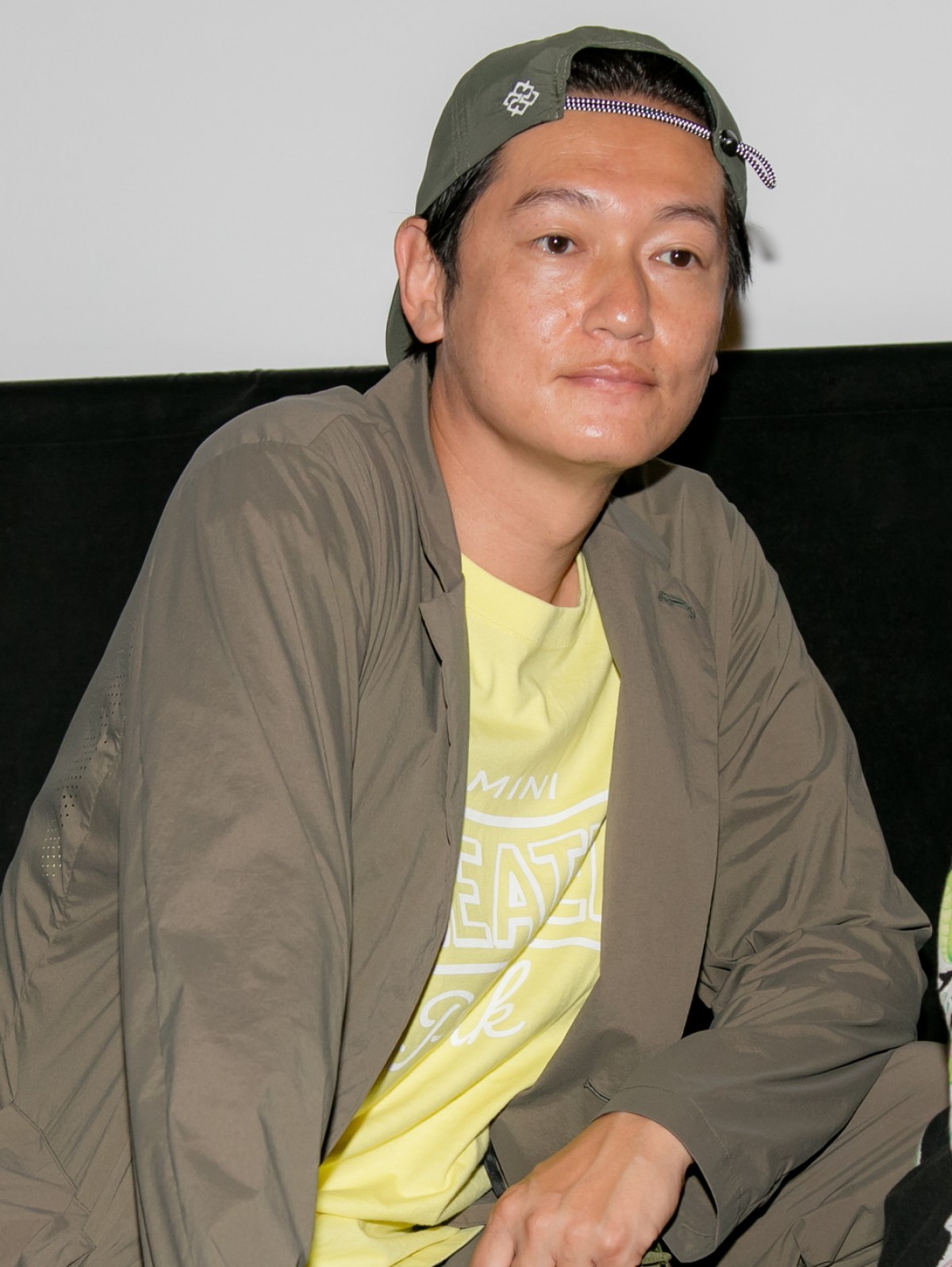 『最愛』井浦新＆田中みな実が笑顔で寄り添うレアな2ショットに反響