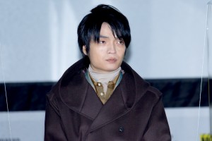 ドラマ『No Activity／本日も異状なし』配信記念ドライブインシアター イベントに登場した岡山天音