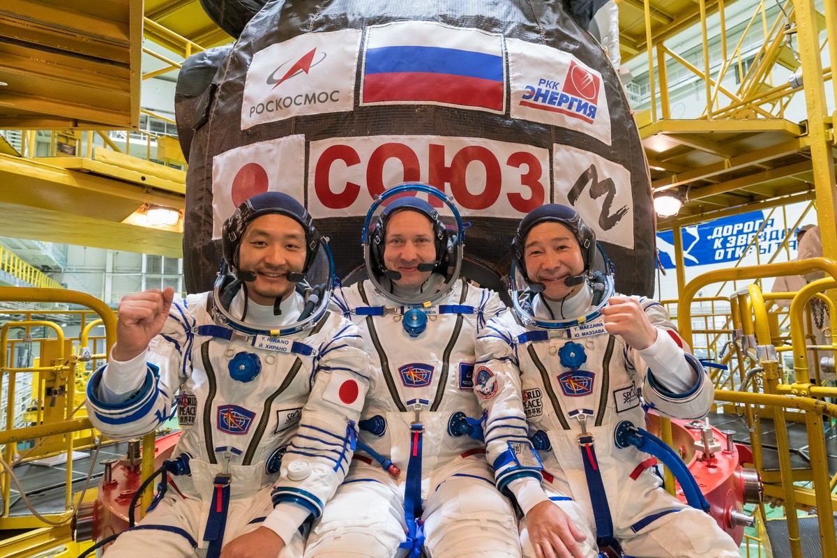 前澤友作氏、明日宇宙へ「一般の人間でも行けるという夢や希望を、皆さんに」
