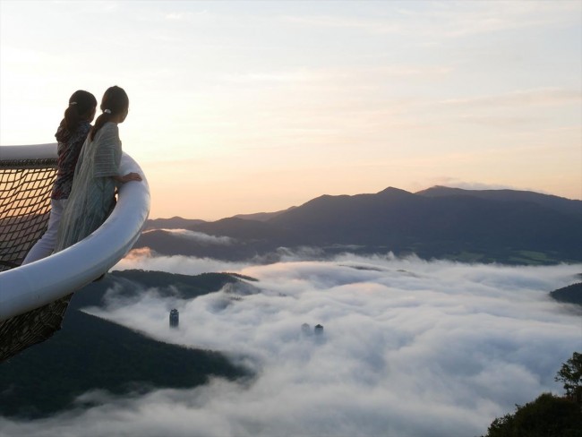 奇跡の雲海に満点の星！　人生で1度は見たい“日本の絶景”が詰まった北海道・トマムの旅