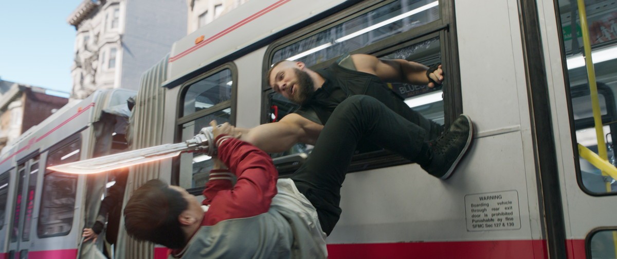 『シャン・チー』本編映像解禁　シム・リウ、バトルシーンで驚異の武術を披露