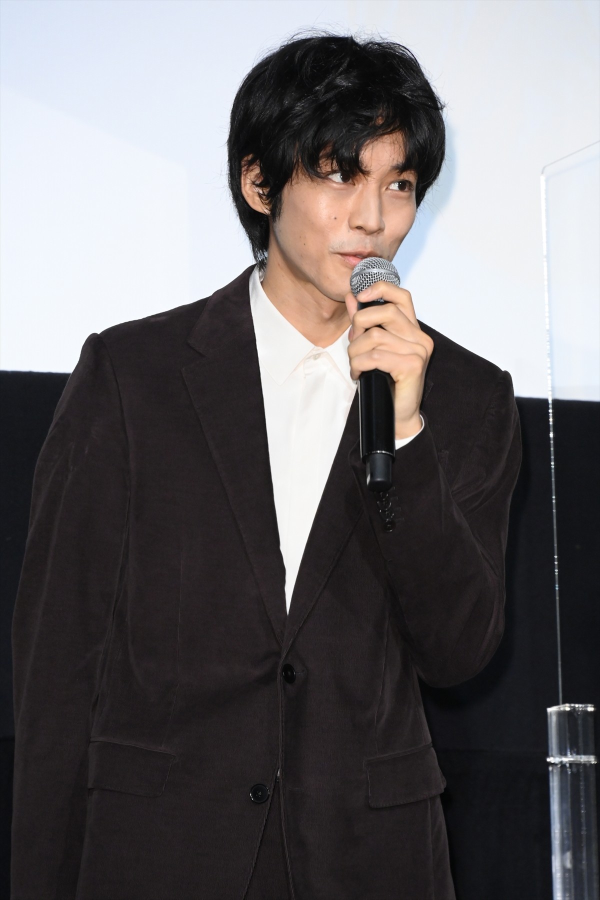 松坂桃李、寺島しのぶの誘惑シーン振り返る「バイト時代のパートさんにすごく似ていた」