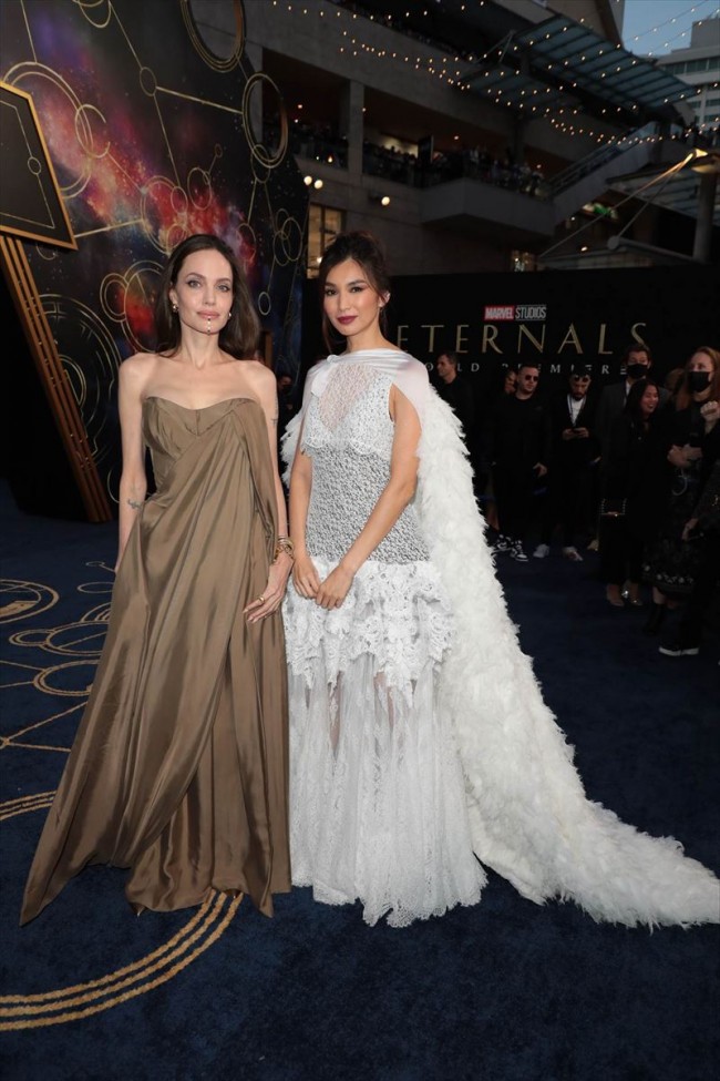 エターナルズ ワールドプレミア開催 アンジェリーナ ジョリーの子どもたちも登場 21年10月日 写真 映画 ニュース クランクイン エターナルズ ワールドプレミア開催 アンジェリーナ ジョリーの子どもたちも登場 21年10月日 写真 映画 ニュース クランクイン