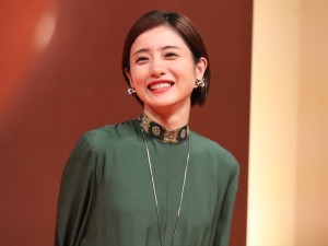 映画『そして、バトンは渡された』ジャパンプレミアに登壇した石原さとみ