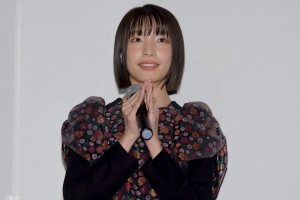 映画『ひらいて』完成披露イベントに登場した芋生悠