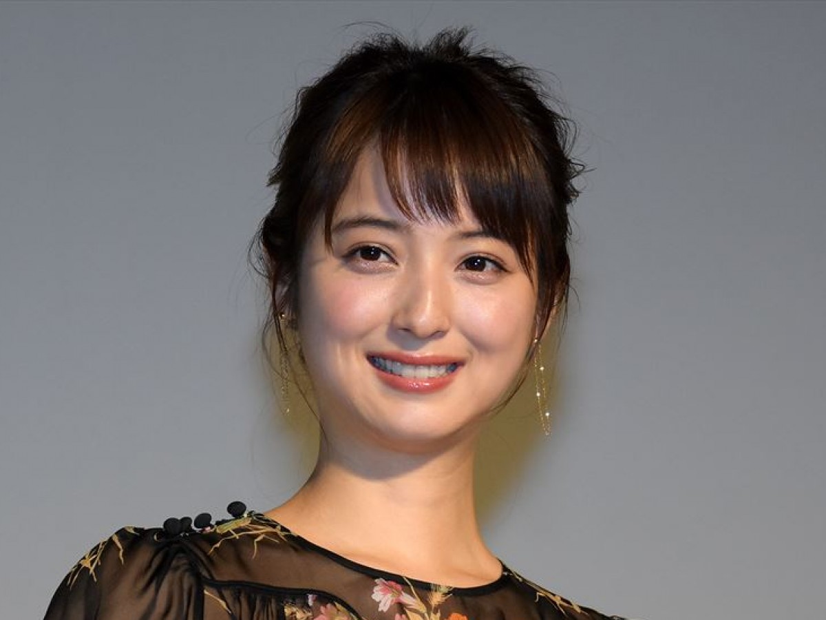 『ユーチューバーに娘はやらん！』佐々木希、戸塚純貴とお弁当オフショット「天使かな？」