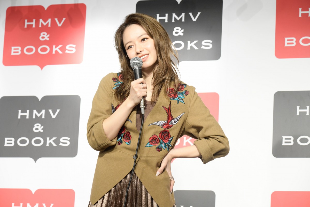 山本舞香、親知らず4本抜いて“顔のライン”に変化「すごいきれいになる」