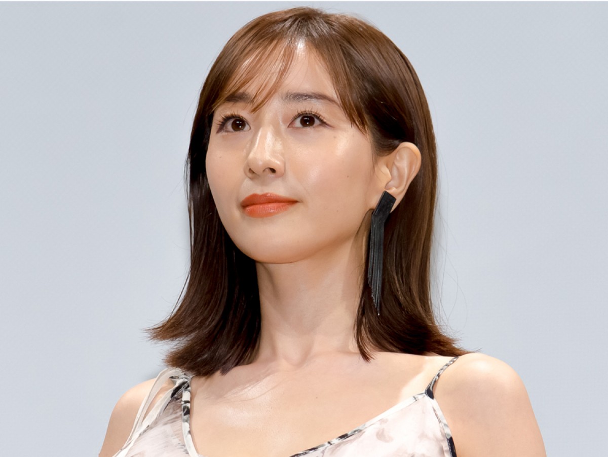 田中みな実＆弘中綾香アナ　“あざとい”２ショットに反響「すーごく可愛い」「おふたりとも素敵」