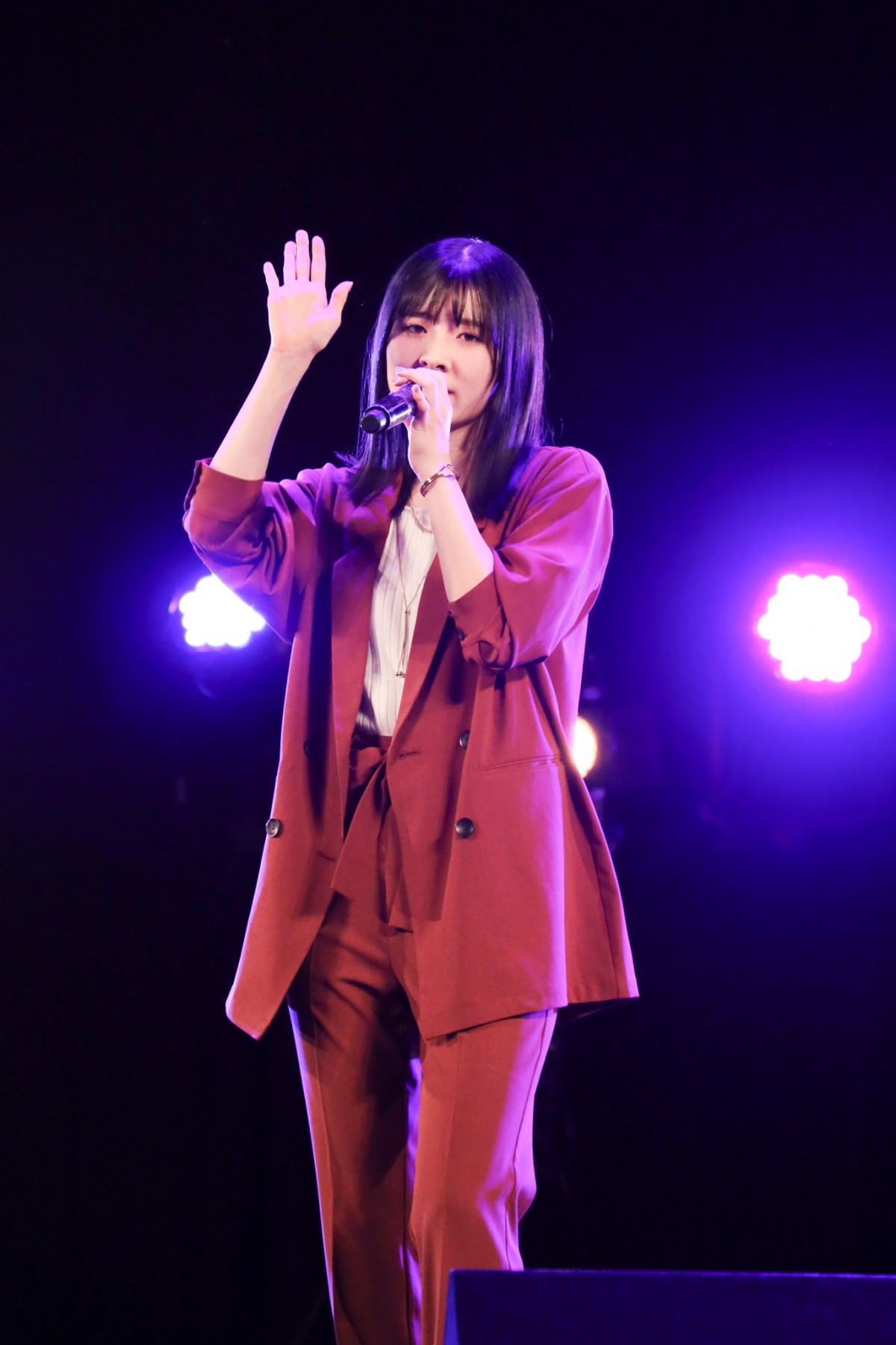 小片リサ、ソロデビューアルバム発売イベント開催　つばきファクトリーも応援「これからも素敵な歌声を」