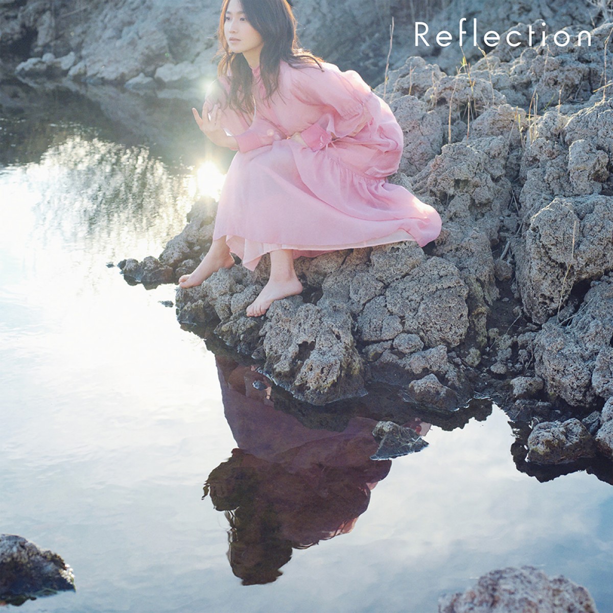 鞘師⾥保、2nd EP『Reflection』　ジャケット写真＆収録曲を初公開