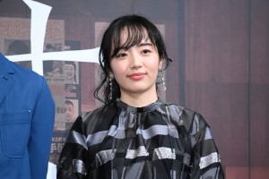 映画『さがす』完成披露試写会に登場した森田望智