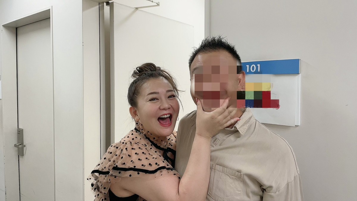 華原朋美、笑顔で結婚を報告！　夫とは「抱き合った時にすごく肌が合う」衝撃発言連発