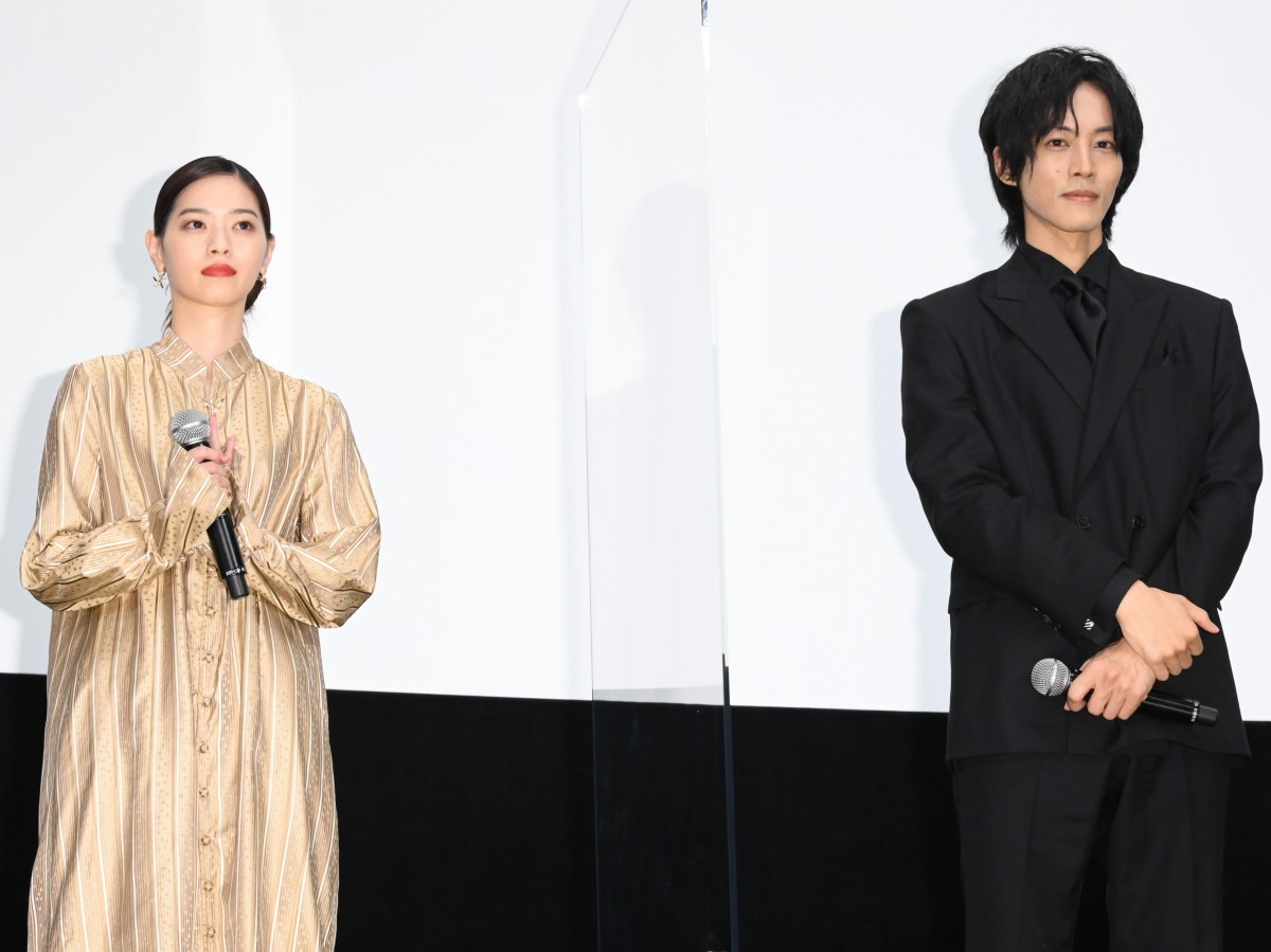 松坂桃李「足がガクガクしました」　『孤狼の血』役所広司のバトン引き継ぎ緊張