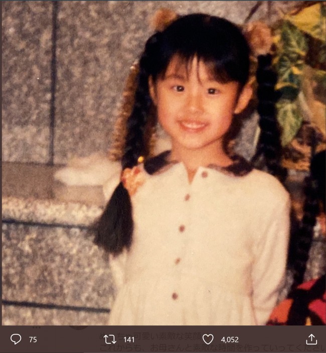 有村藍里 かわいらしい幼少期の写真を公開 私もいつかママに 母親への思いもつづる 21年8月29日 写真 クランクイン