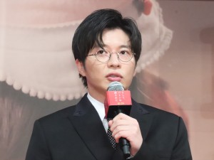 映画『そして、バトンは渡された』ジャパンプレミアに登壇した田中圭