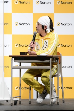 「ノートン ID アドバイザー」新機能発表会に登場したカジサック