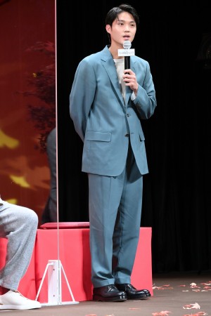 劇場版『きのう何食べた？』完成報告会に登場した磯村勇斗